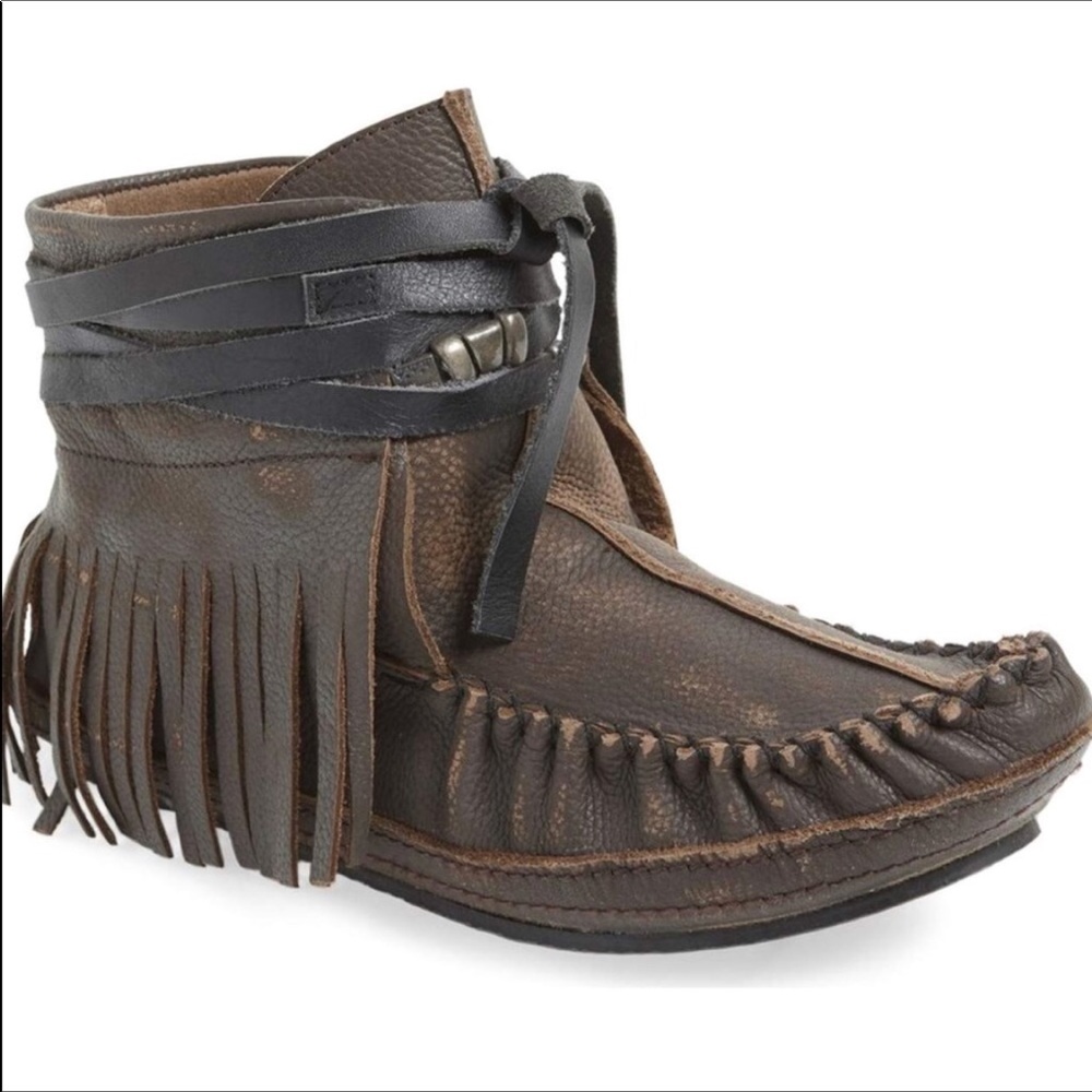 Free People Distressed Eastwood Moccasins Size 37